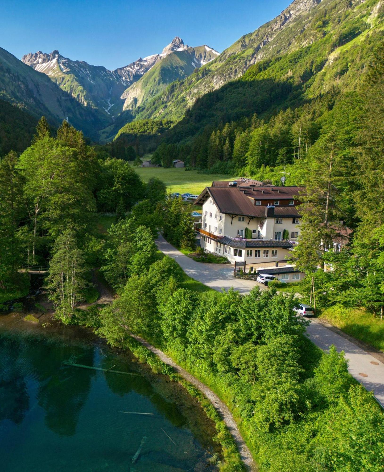 Elements Hotel Christlessee Oberstdorf Buitenkant foto